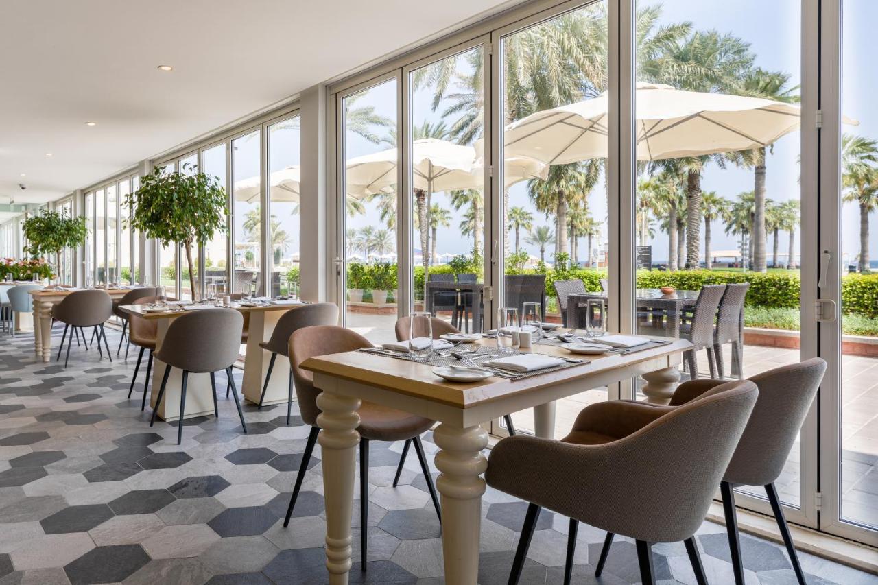 Sealine Beach, A Murwab Resort Месаид Экстерьер фото Restaurant