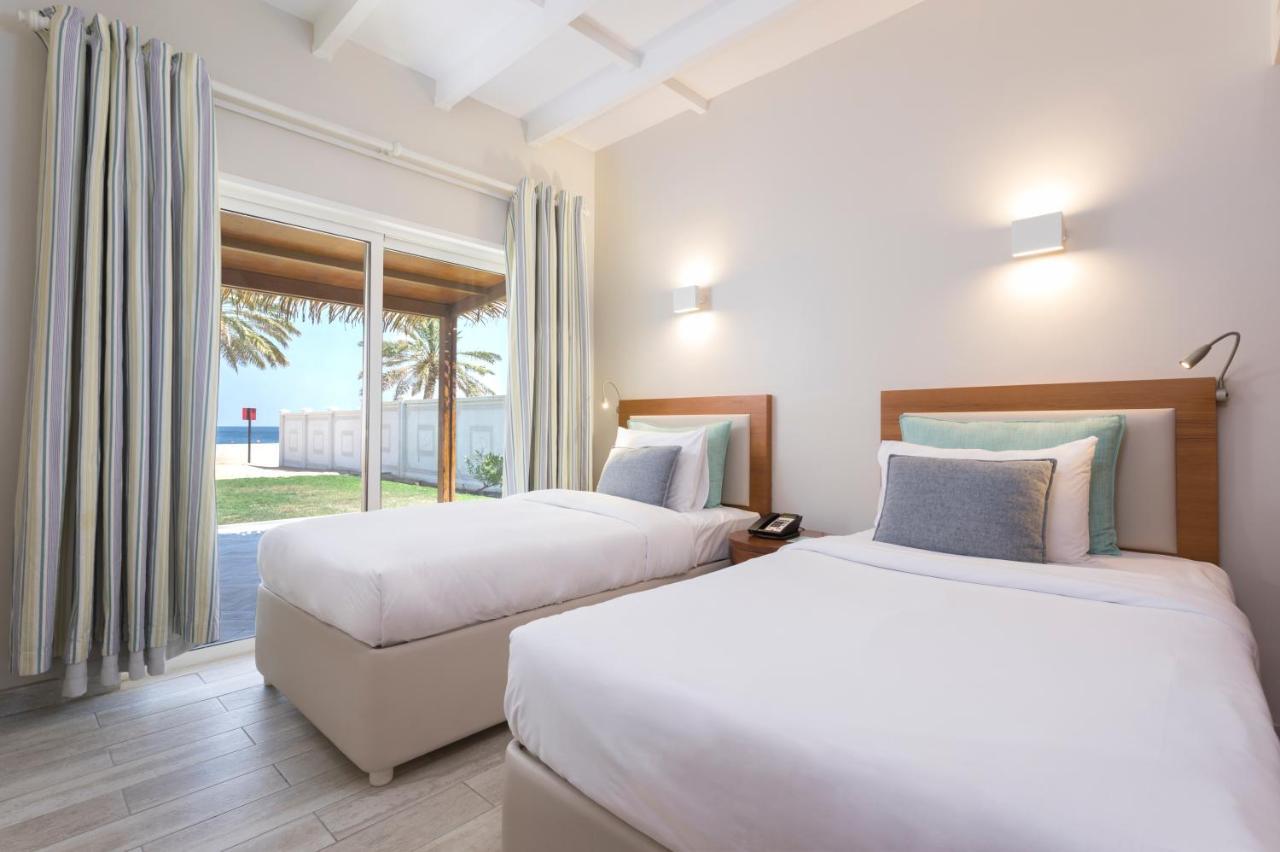 Sealine Beach, A Murwab Resort Месаид Экстерьер фото Deluxe Beach Villa