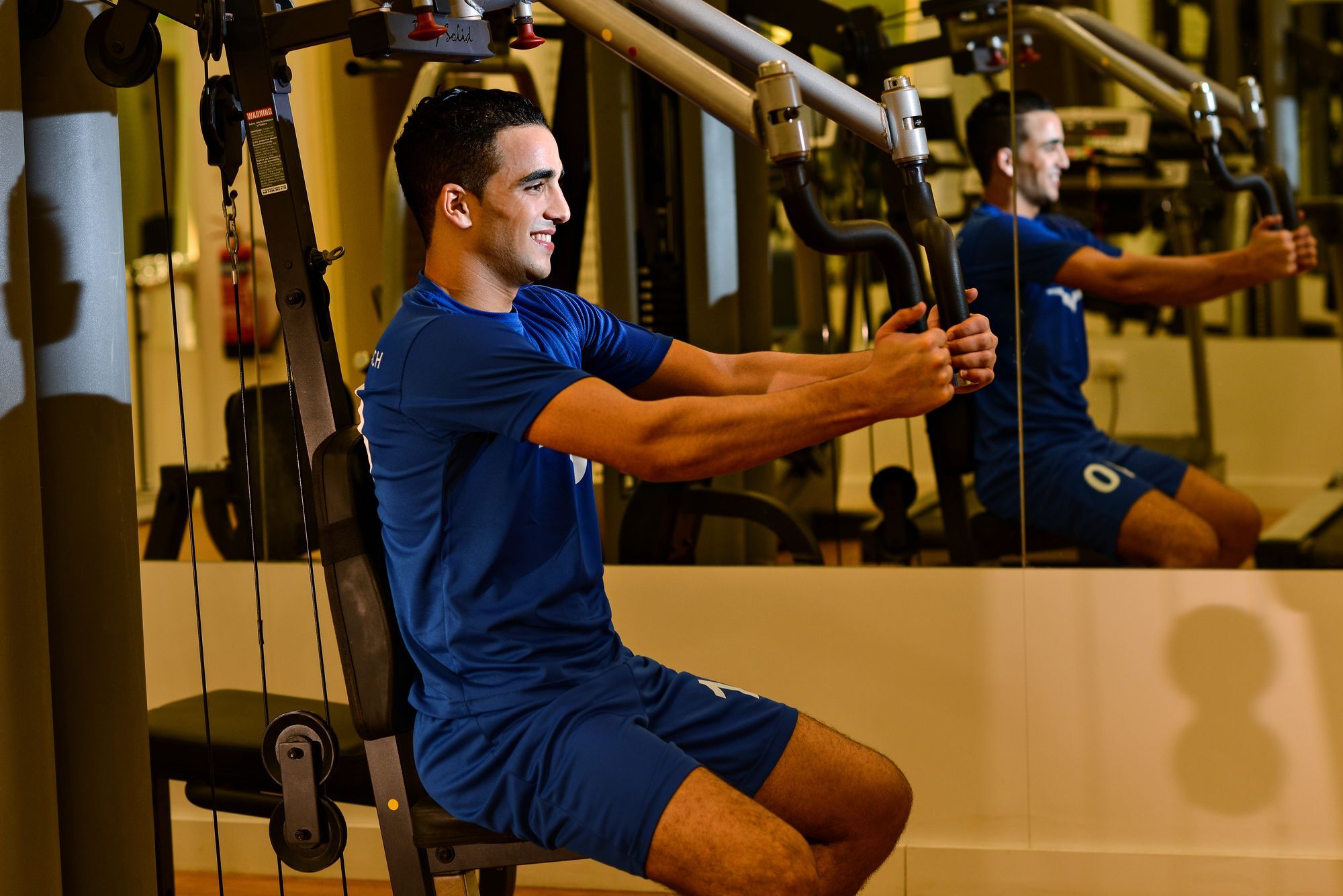 Sealine Beach, A Murwab Resort Месаид Экстерьер фото A player working out in the gym